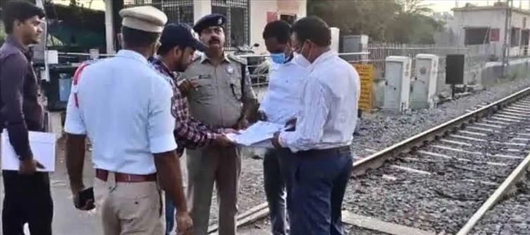 Telangana Hyderabad - Delay in construction of Falaknuma, Uddamgadda RuBs irks commuters