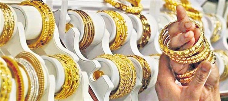 Telangana Hyderabad - Gold Rates Dip after Huge Spike in April