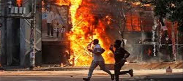 Violence in Bangladesh: 91 dead, internet services halted...