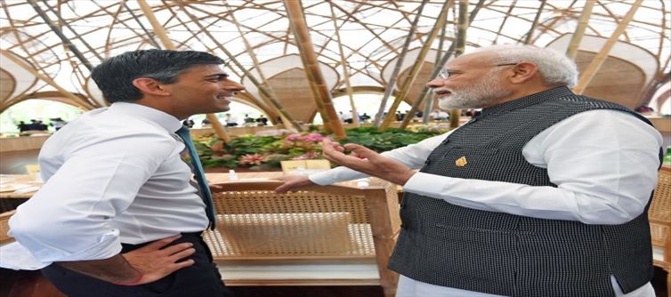 बाली में जी20 शिखर सम्मेलन में पहली बार मिले पीएम मोदी और ब्रिटिश पीएम ऋषि सुनक