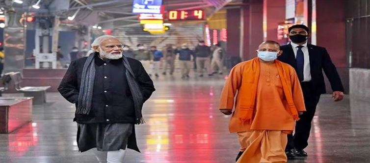 पीएम मोदी ने 19100 करोड़ रुपये से अधिक की परियोजनाओं का उद्घाटन किया