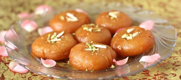 వంటా వార్పు: య‌మ్మీ య‌మ్మీ `బాదుషా`.. ఇంట్లోనే త‌యారుచేయండిలా..!!