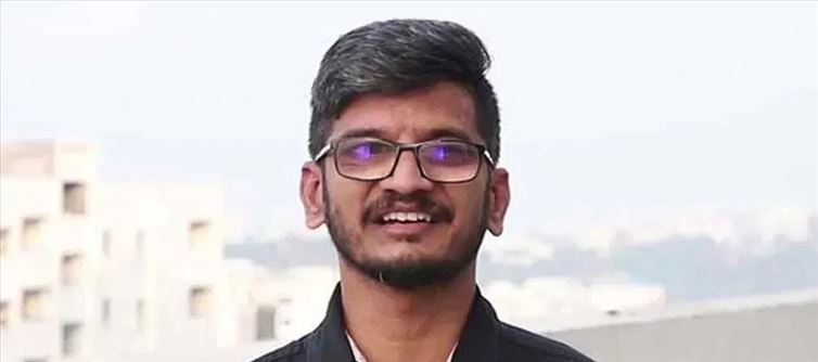ఆ వ్యాఖ్యల ఫలితం.. అనంత శ్రీరామ్కు చాప్టర్ క్లోజ్?