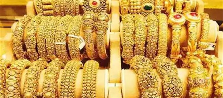 పసిడి ప్రియులకు గుడ్ న్యూస్.. బంగారం,వెండి ధరలు ఇలా..!