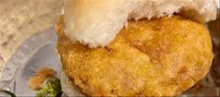 Can Mumbai's Vada Pav Help Meet Your Protein Dreams?