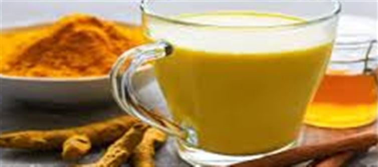 Can we drink turmeric milk in summer? Know its benefits!