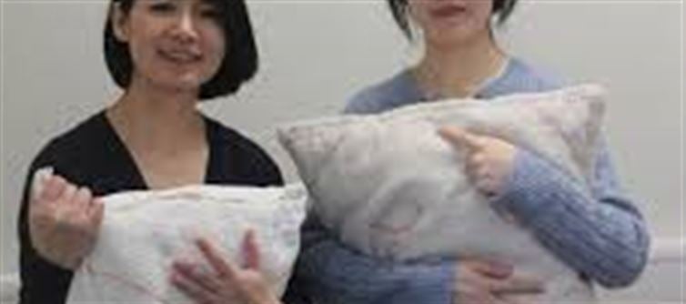 Could a Smart Pillow Help You Stop Scrolling Before Bed?