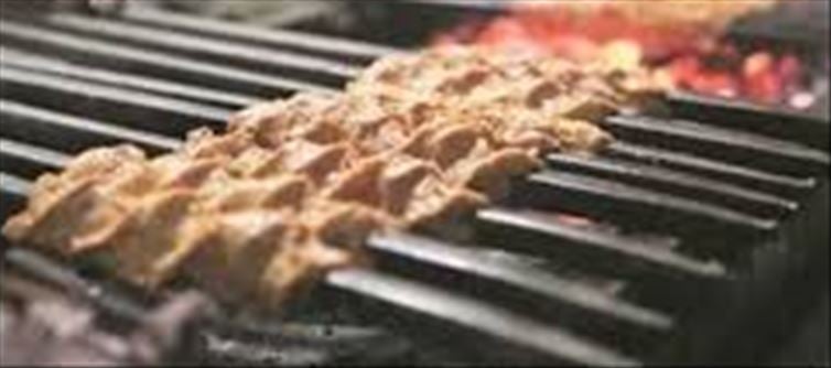 Demand for ban on selling non-veg on roadside during Navratri!