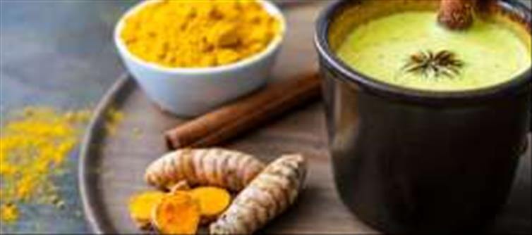 Ingesting Milk Mixed With Turmeric And Black Pepper Can Resolve These Five Issues;