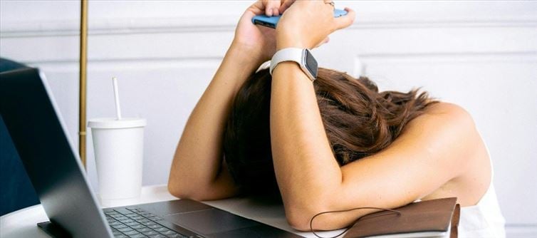 Over 60-hour workweek connected with expanded fitness risks