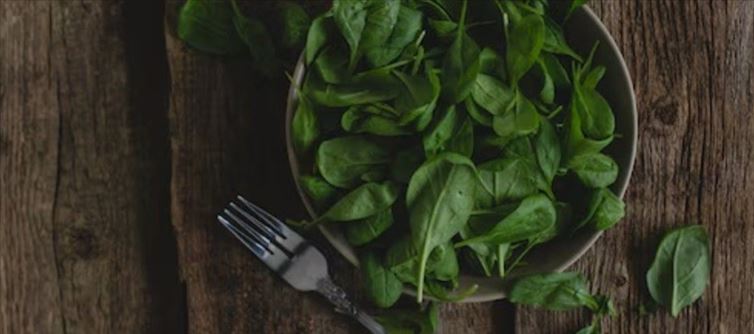 The unexpected benefits of eating spinach day by day