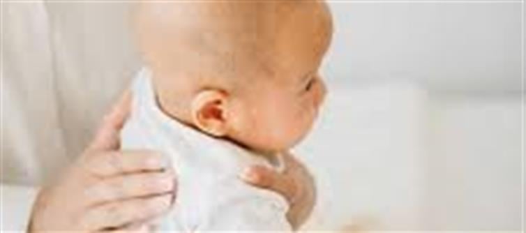 How do you prevent hiccups in kids?