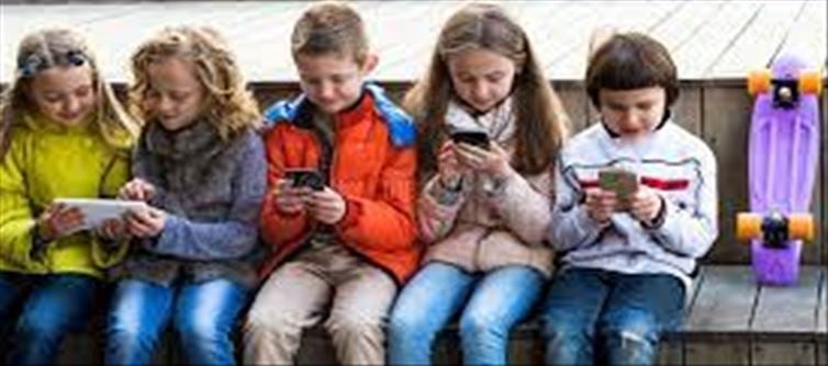 How to rescue students who are addicted to cell phones...?
