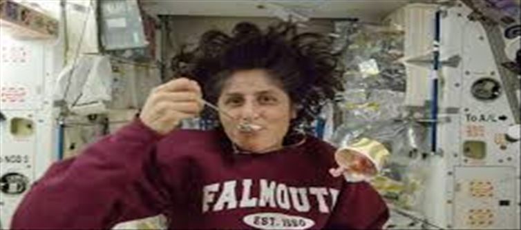 Does Sunita Williams always eat cold food?
