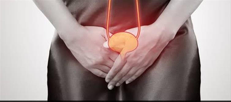 మూత్రం ఆపుకుంటున్నారా? అయితే ప్రమాదమే?