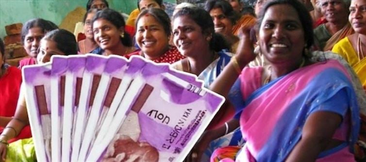 ఇండియా: బంగారం అంటే వద్దంటున్న మహిళలు.. స్థిరాస్తులతోనే ఖుషి..!