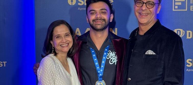 Rohit sharma is my idol, getting bcci award from him way plenty