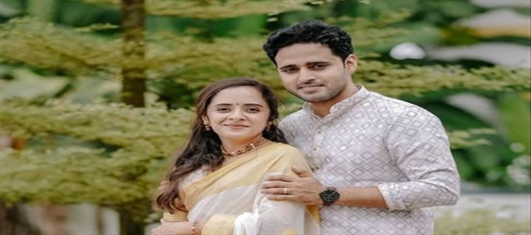 കല്യാണ ദിവസം ഇമോഷണലായതിനെക്കുറിച്ച് ആദിത്യയും അഞ്ജു ജോസഫും!