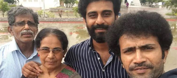 അദ്ദേഹം ഞങ്ങളുടെ അടുത്തുതന്നെയുണ്ട്; അച്ഛനെ കുറിച്ച് നടൻ ഷൈൻ ടോം!