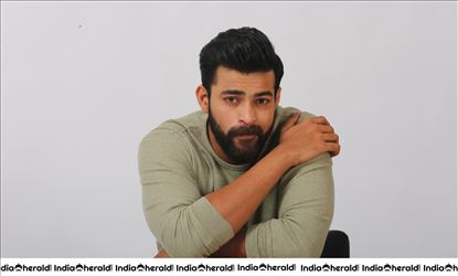 అలాంటి సినిమాల్లో నటిస్తేనే వరుణ్ తేజ్ కు విజయాలు దక్కుతాయా.. ఏమైందంటే?
