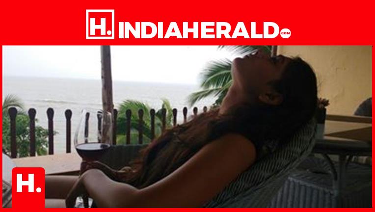 Arjun Reddy' fame Shalini Pandey is a hot mess and these sexy photos are  proof