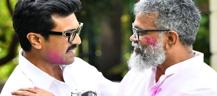 సుకుమార్ చేస్తున్న పనికి టెన్షన్ లో చరణ్ ఫ్యాన్స్..?