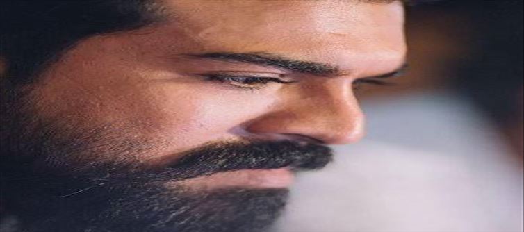 రాంచరణ్ కు మగధీర మించిన హిట్ ఇస్తానంటున్న ఆ డైరెక్టర్..!