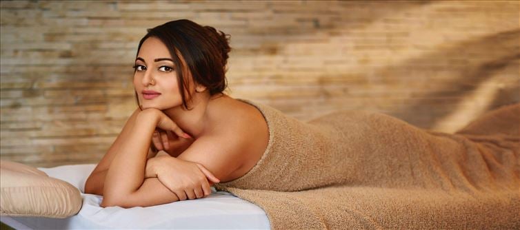 మెరిసే చర్మం కోసం ఖచ్చితంగా ఇవి తినాలి!
