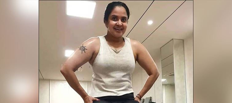 40 plus Actress Pragathi dances to Oo Antava and Raises Heat - Watch