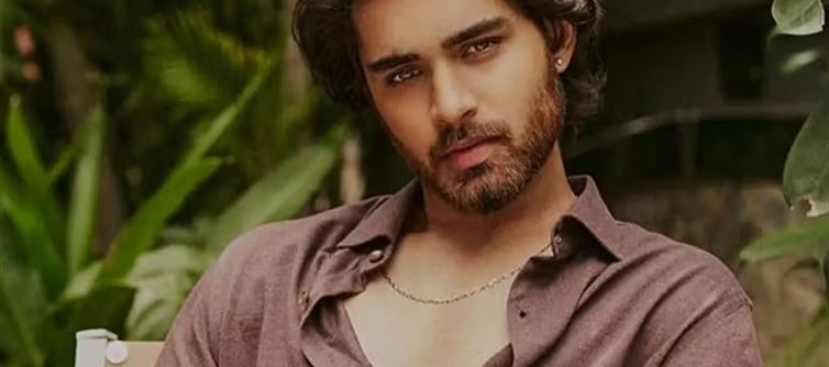 టాలీవుడ్ కే సైలెంట్ కిల్లర్గా మారుతున్న .. శ్రీకాంత్ కొడుకు రోషన్..?
