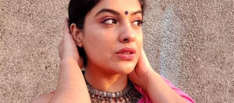 ജീവിതത്തിലെ പുതിയ വിശേഷങ്ങളുമായി അർച്ചന കവി!