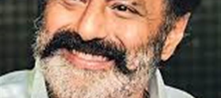 బాలయ్య కారుకు ఫ్యాన్సీ నంబర్... దానికోసం అన్ని లక్షలు ఖర్చు చేశాడా?