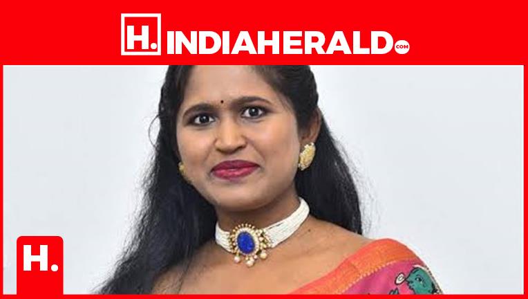 Tanya Reddy ఎట్టకేలకు పుష్ప.. భీమ్లా నాయక్ టికెట్ రేట్ల గురించి ఓపెన్ అ