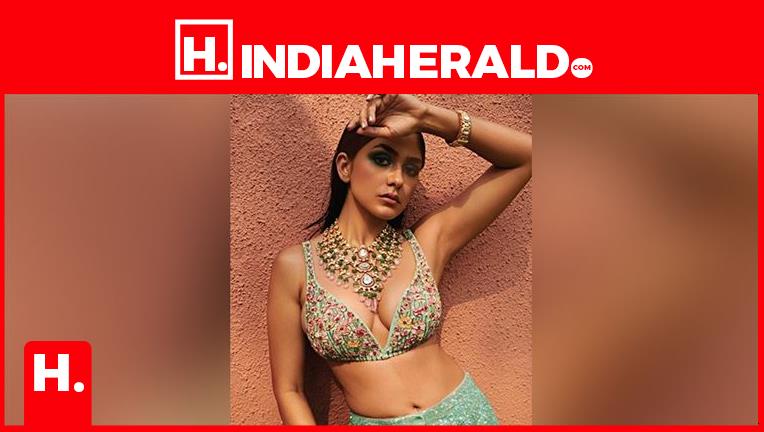 Cheap like a SOFT PORN Actress - 12 Hot Photos of Mrunal Thakur