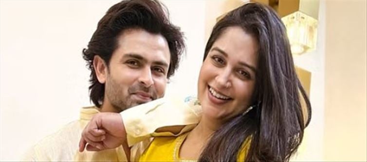 Deepika reacts amid divorce rumors with Shoaib??!