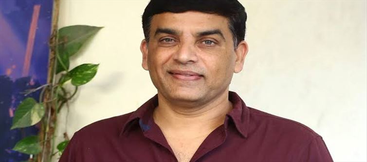 సంక్రాంతికి వస్తున్నాం సినిమాతో దిల్ రాజు భారీ రిస్క్.. నష్టాలతో రిలీజ్ చేస్తున్నారా?