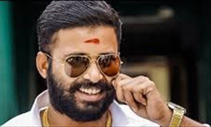 அட்டக்கத்தி தினேஷ் படத்தை இயக்கவுள்ள விக்ரம் சுகுமாரன்!