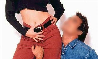 20 Most Embarrassing Photoshoot pictures taken during 1990's