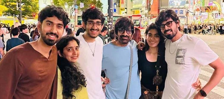 Family Pic - Ravi Teja With Grown Up Kids