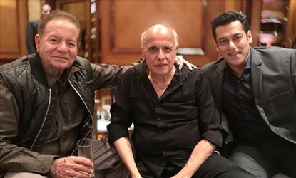 5 Godfathers Of Bollywood Who Were More Than Just Biological Fathers To The Newbies