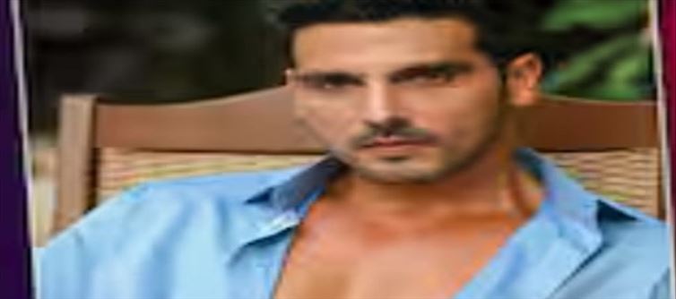 What did Zayed Khan say about financial advice?
