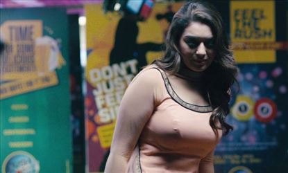 Hansika finds solace in Darkness