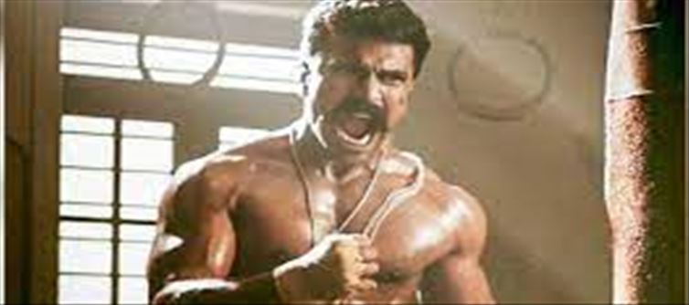 Is this the only bad habit of Ram Charan..!?
