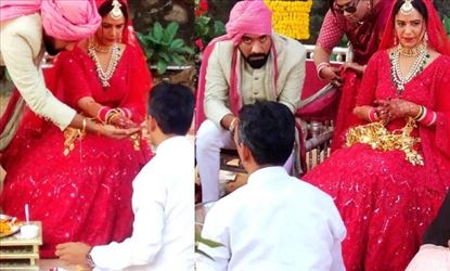 Jassi Jaisi Koi Nahi फेम अभिनेत्री मोना सिंह की शादी की तस्वीरें आई सामने, 38 की उम्र में बनीं दुल्हन