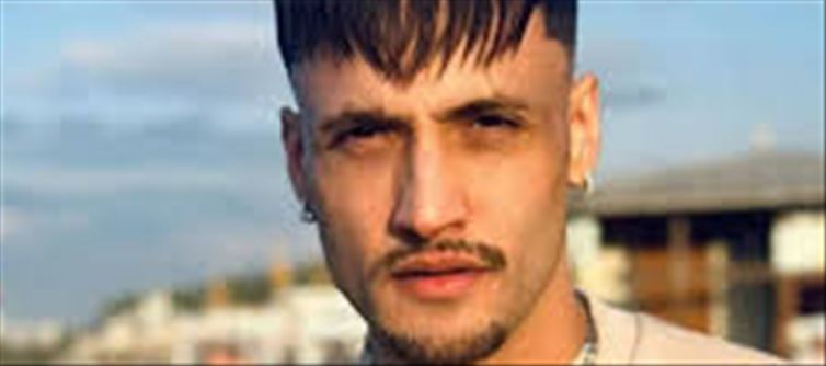 KKK14: Theories behind Asim Riaz’s exit...