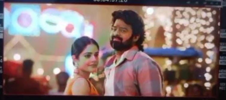 LEAKED - Prabhas and Riddhi Kumar pics from Raja Deluxe