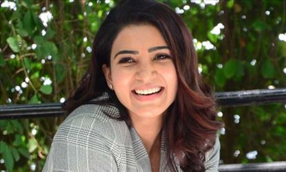 సమంత ను వెంటాడుతున్న మహానటి సావిత్రి భయాలు !