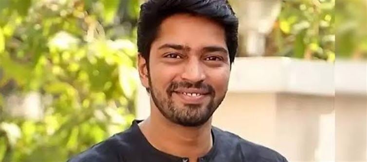 అల్లరి నరేష్ చేసిన పనికి షాక్ అయిన స్టార్ ప్రొడ్యూసర్.. అసలేం జరిగిందో తెలుసా..?