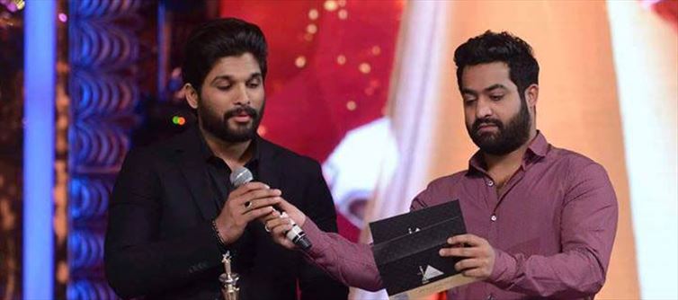 బన్నీ- ఎన్టీఆర్ అభిమానులు మురిసిపోయే స్నేహం వీరిది..?