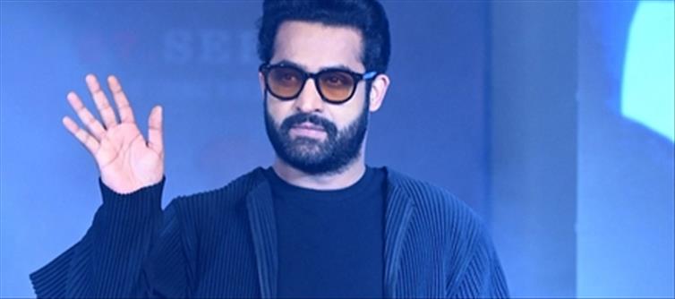 ఎన్టీఆర్ డేర్ చేసి ఆ ఒక్క పని చేస్తే.. ఆయనపై ఉన్న ఆ నింద కూడా చెరిగిపోతుందిగా..!